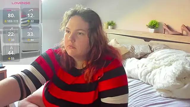 Helga_Fitzgerald on StripChat 