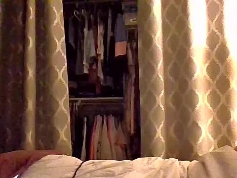 hurricanehayley777 on StripChat 