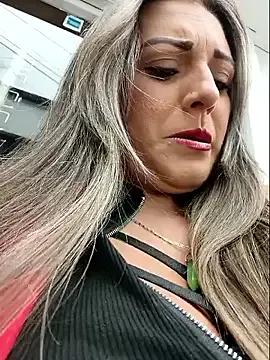Isabellaa_Garcia_ from StripChat is Freechat