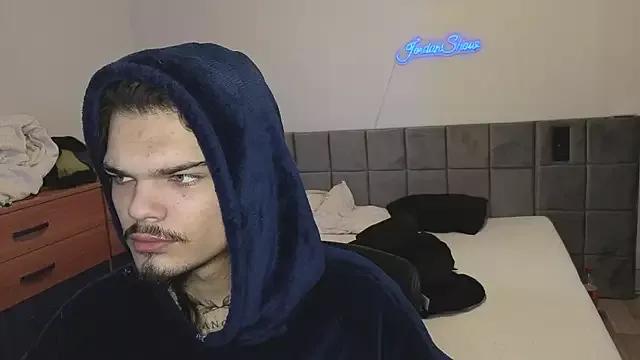 JordanShow on StripChat 