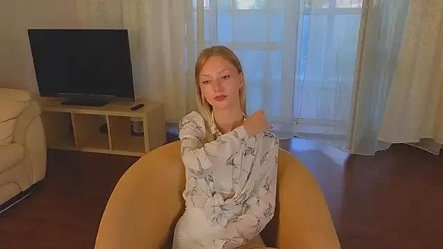 KatieFoulk on StripChat 
