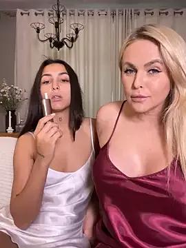 Keep_us_wild on StripChat 