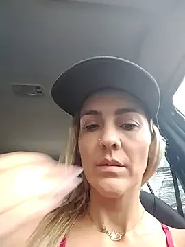 Monita_Med — 3 dedos anal y dildo caf vaginal