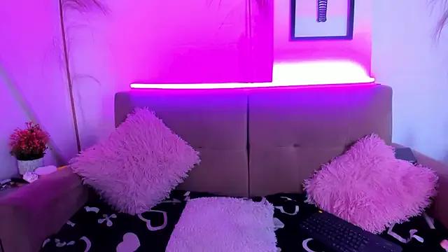 morochahot77 on StripChat 