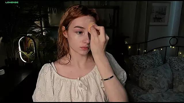 PeggyDrake on StripChat 