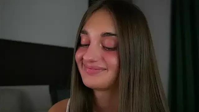 PiquingOgalala on StripChat 