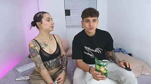 Sky_Intimate on StripChat 