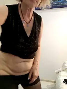 Sweet_Sof1 from StripChat is Freechat