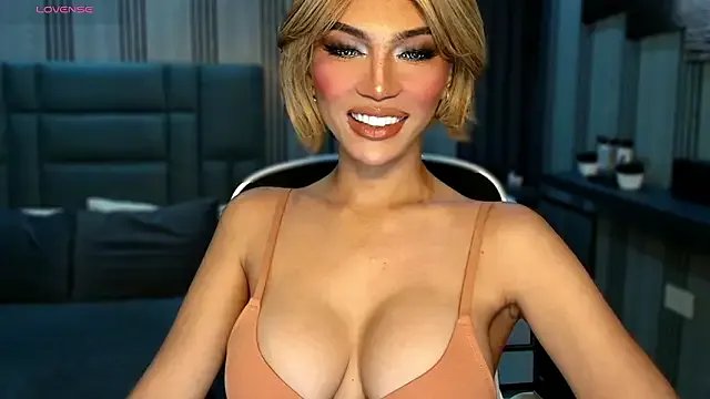 TsWomanofyourdesire_ — cumshow and eat my own cum!!