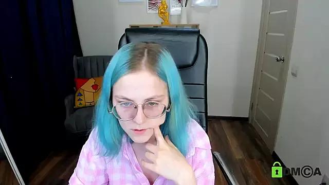 Unreal_Ellie on StripChat 
