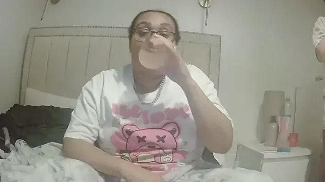 vanilla_chocolate23 — ITS CHOCOLATES BIRTHDAY WEEK!