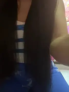 Velyn_18 — Dildo en 4